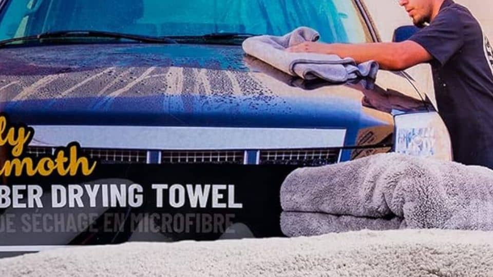 What Are the Key Features of the Best Car Drying Towel